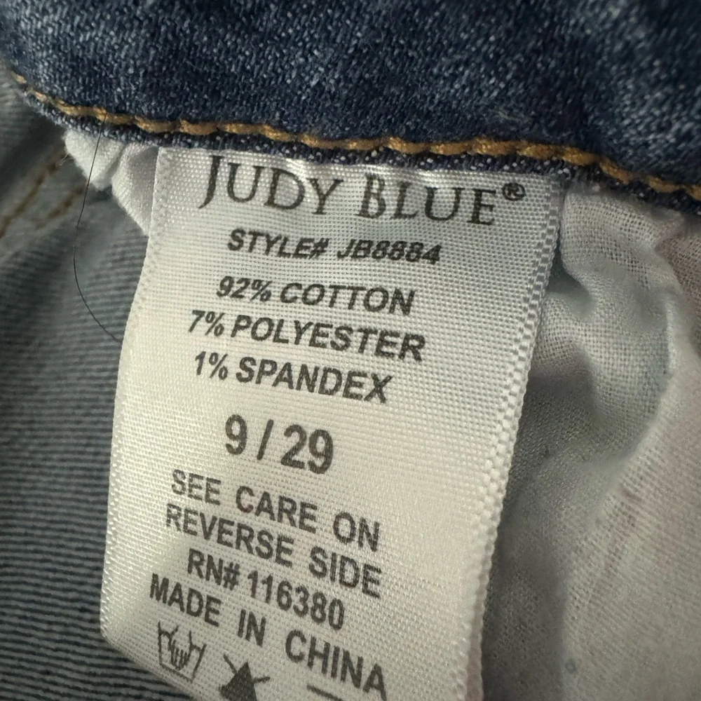 Judy Blue jeans - Picture 5 of 6